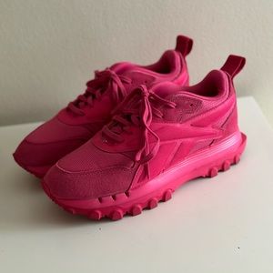 COPY - Reebok x Cardi B sneaker